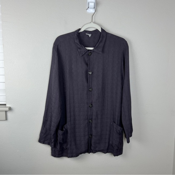 CP Shades Black Button Front Rayon Floral Tunic Lagenlook - Picture 2 of 5